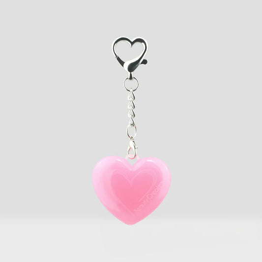 Pout & Go - Llavero con bálsamo labial Lychee - Beauty Creations